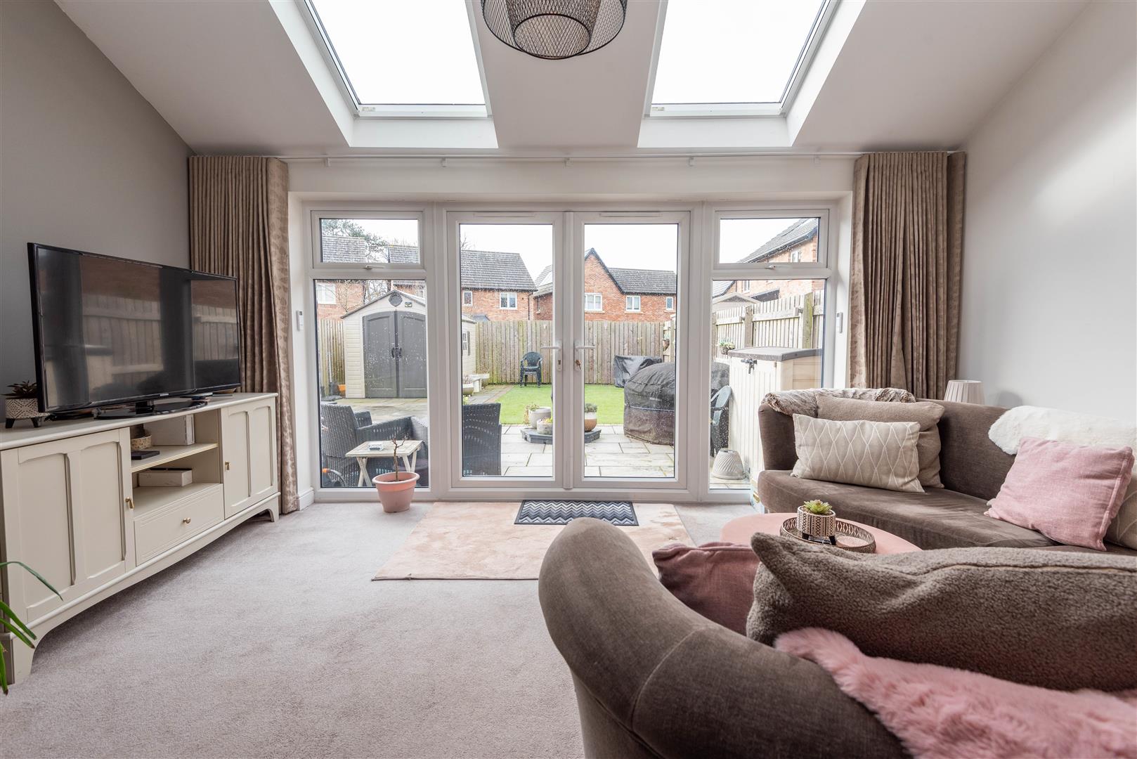 Larch Lane, Preston